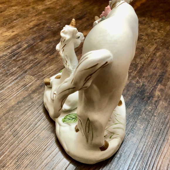 SALE Set of 2 Unicorn Ceramic Statues pink roses green leaves gold accents - Picture 6 of 11